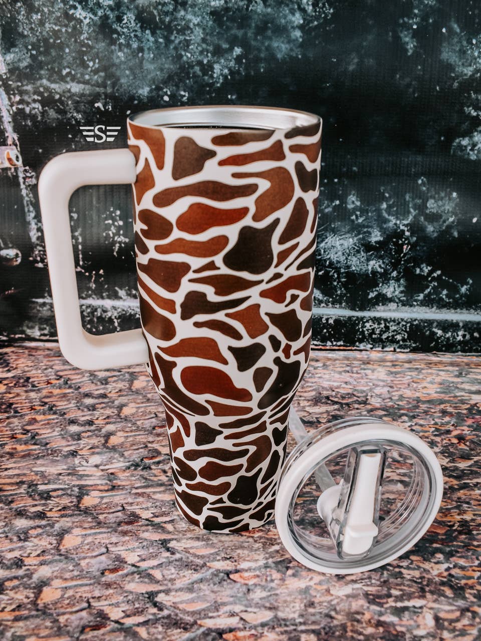40oz. Duck Camo Flip Lid Tumbler