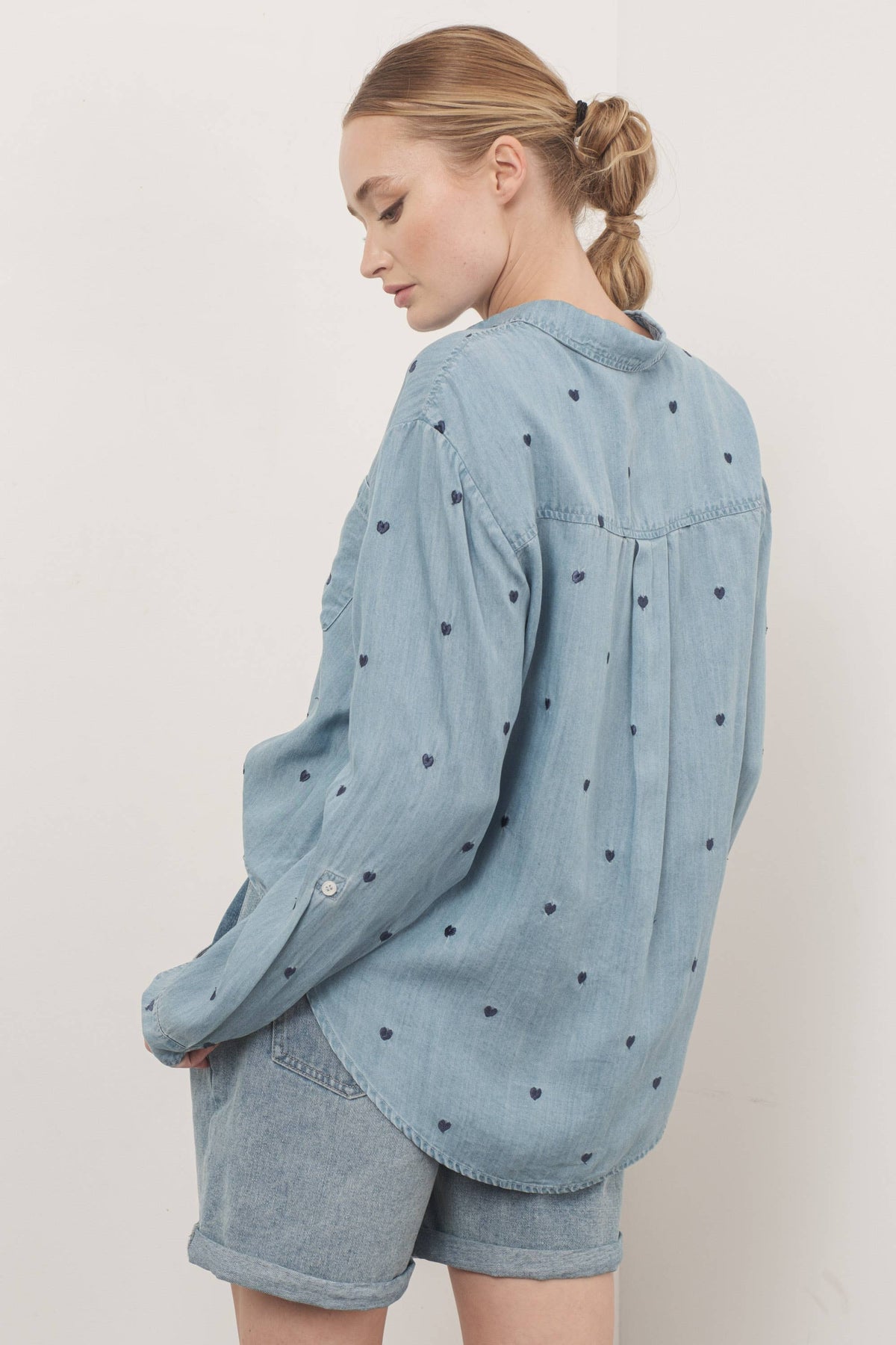 HEART EMBROIDERED DENIM SHIRTS