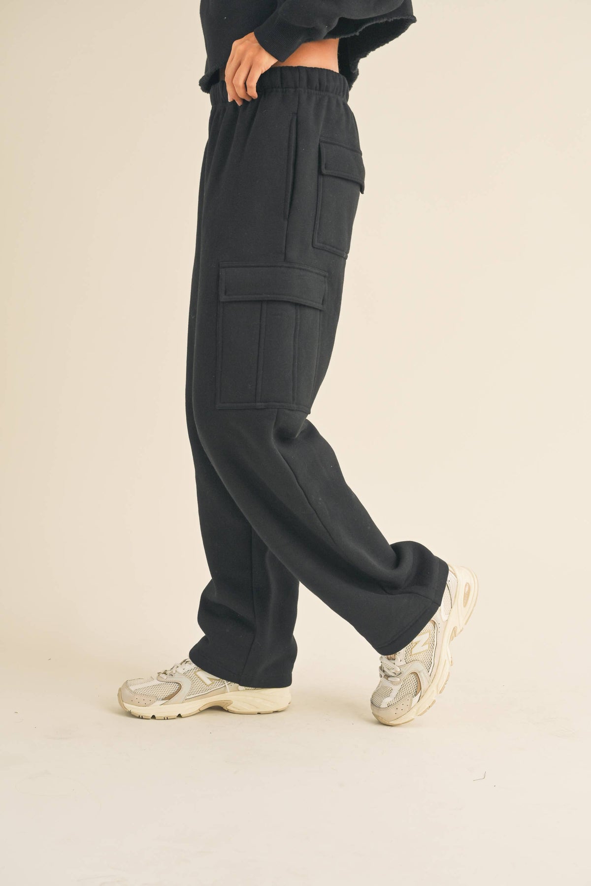 Fleece Cargo Sweatpants