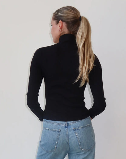 Ribbed Fitted Turtleneck Long Sleeve