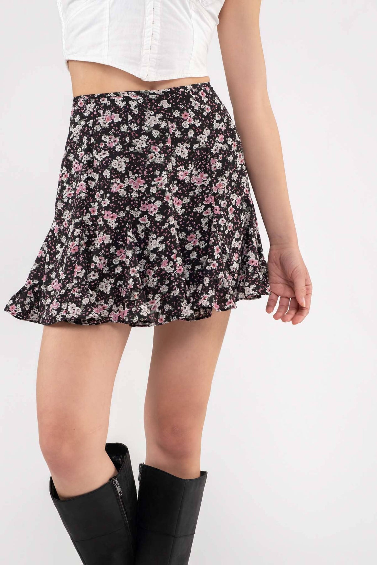 The Farah floral skirt