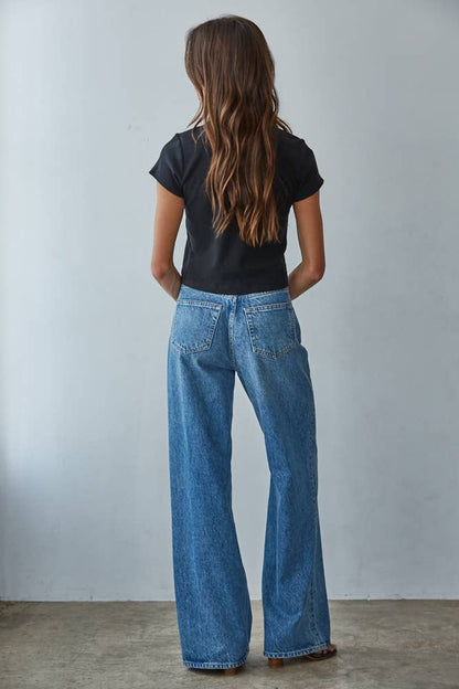 Knit Cotton Round Neck Short Sleeve Top