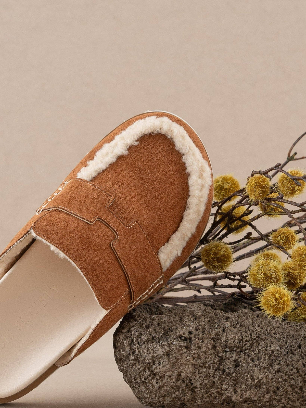 The Avalon | Caramel Suede Shearling Cozy Loafer Mule