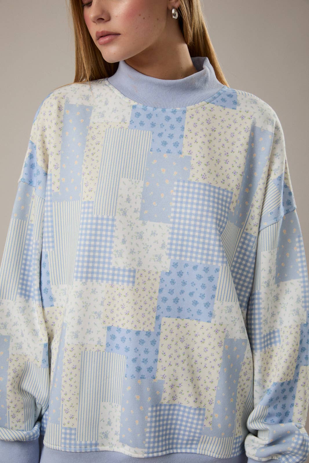 Patchwork Print Mockneck Sweatshirt