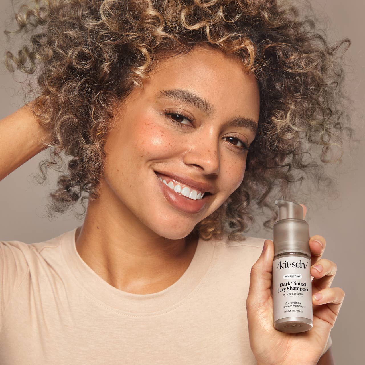 Volumizing Rice Protein Dry Shampoo (Dark Tinted)