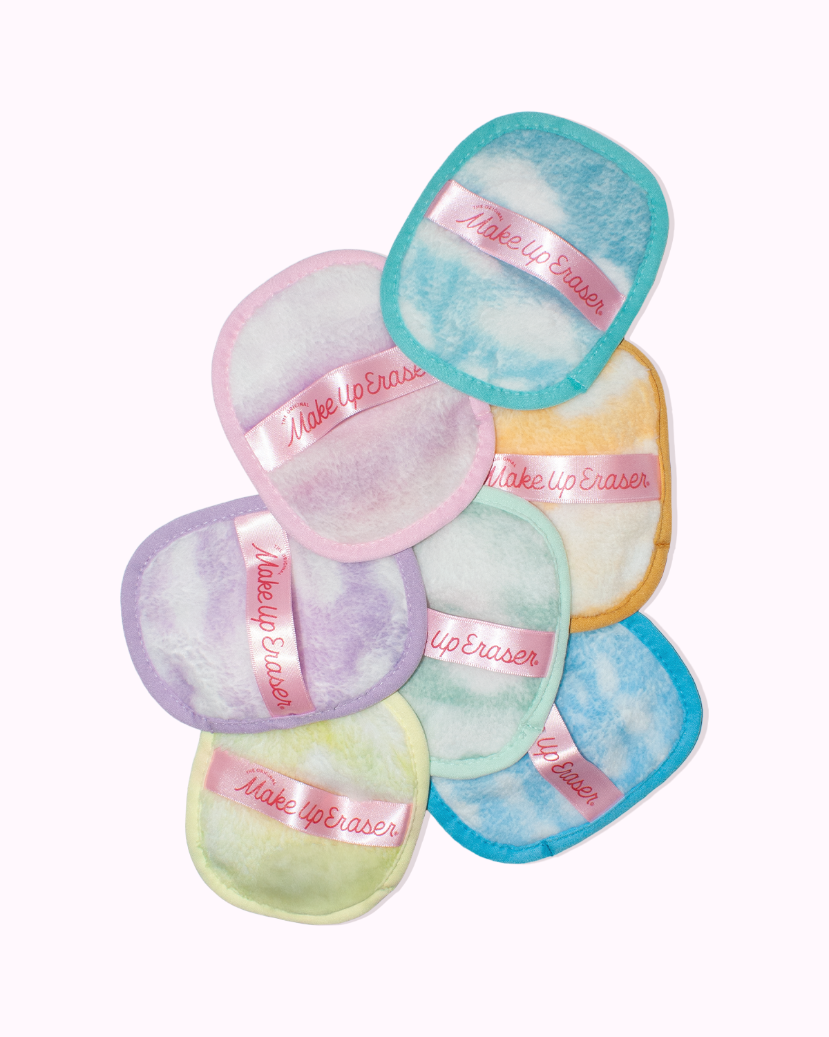 Cloud Nine 7-Day MakeUp Eraser Set & Cosmetic Bag