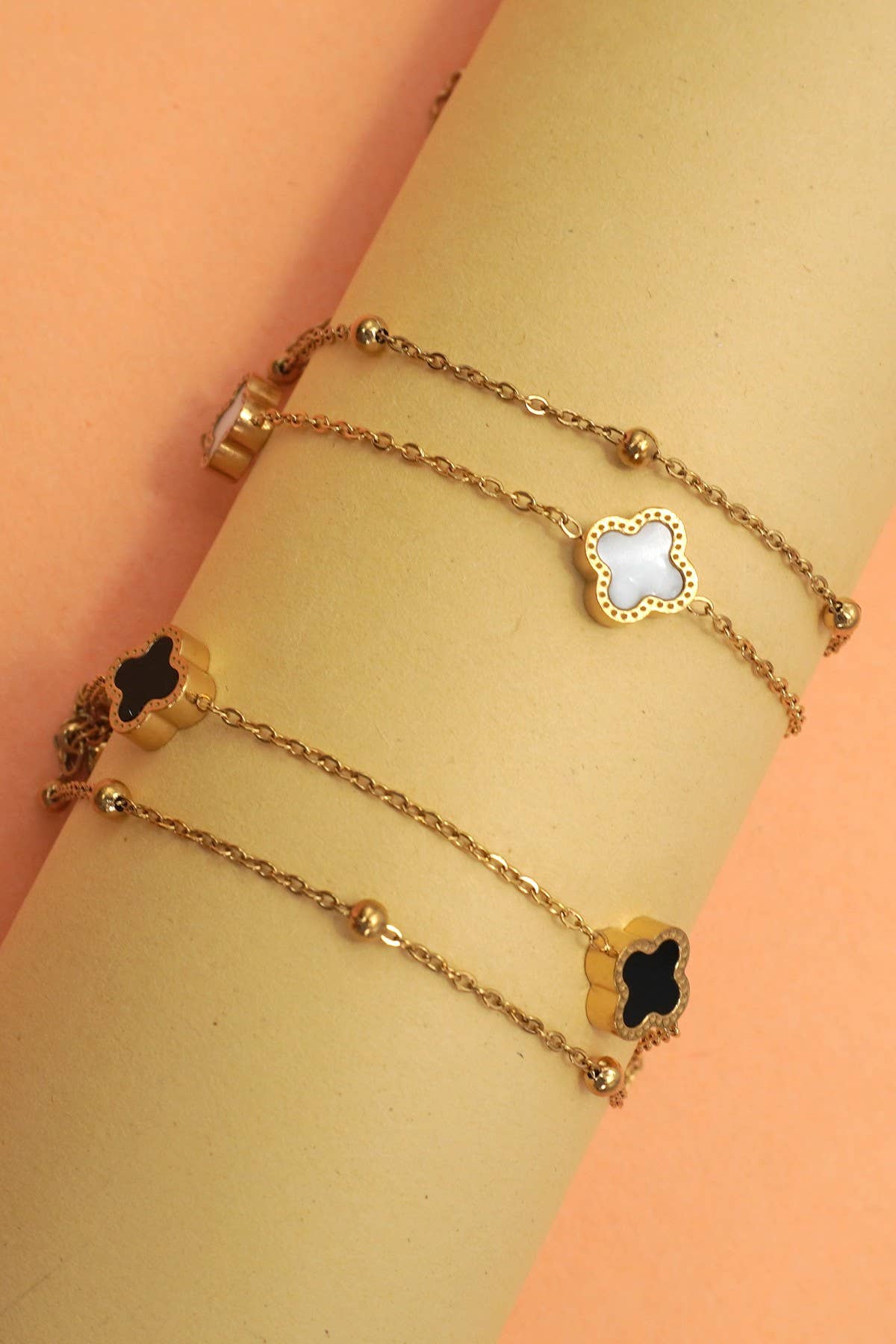 CLOVER BRACELET