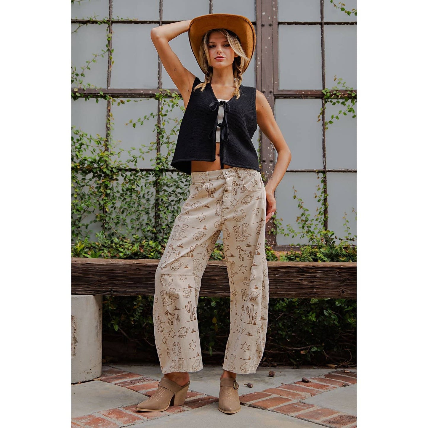 Western Barrel Leg Jeans