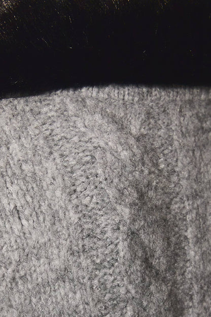 Cable Knit Fur Collar Cardigan