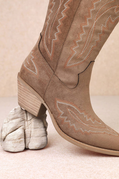 Ellie Boot