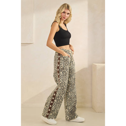 Leopard Printed Striped Wide Legged Pants