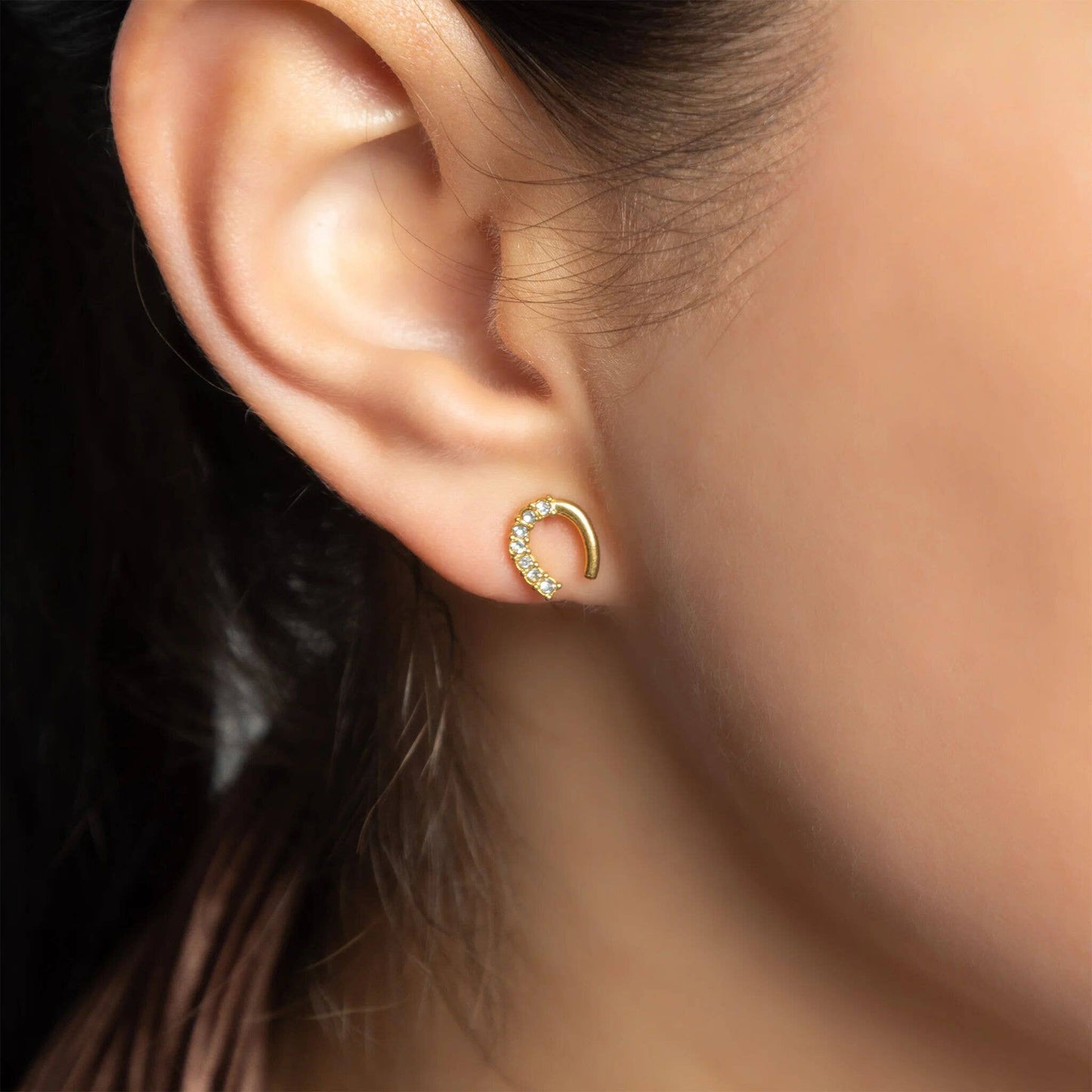 Horseshoe Shimmer Stud Earrings