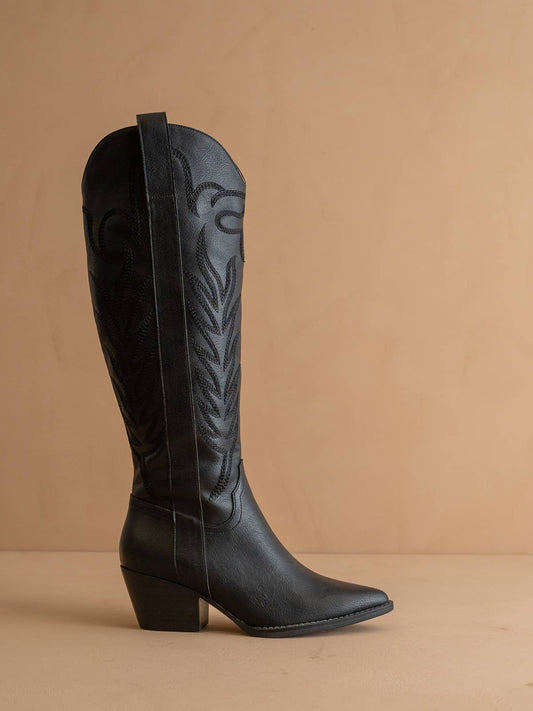 The Samara Black Boot