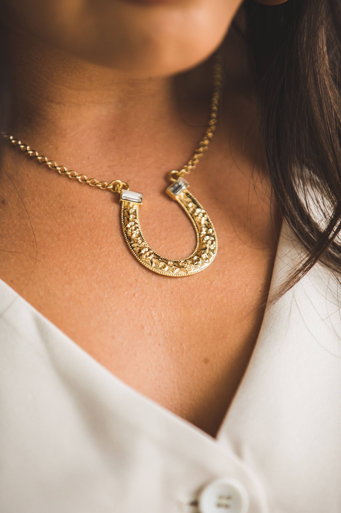 18K Gold Plated Horse Shoe Necklace with Rhinestones