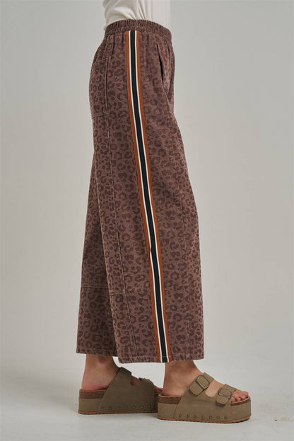 FALL VINTAGE LEOPARD WIDE LEG PANTS