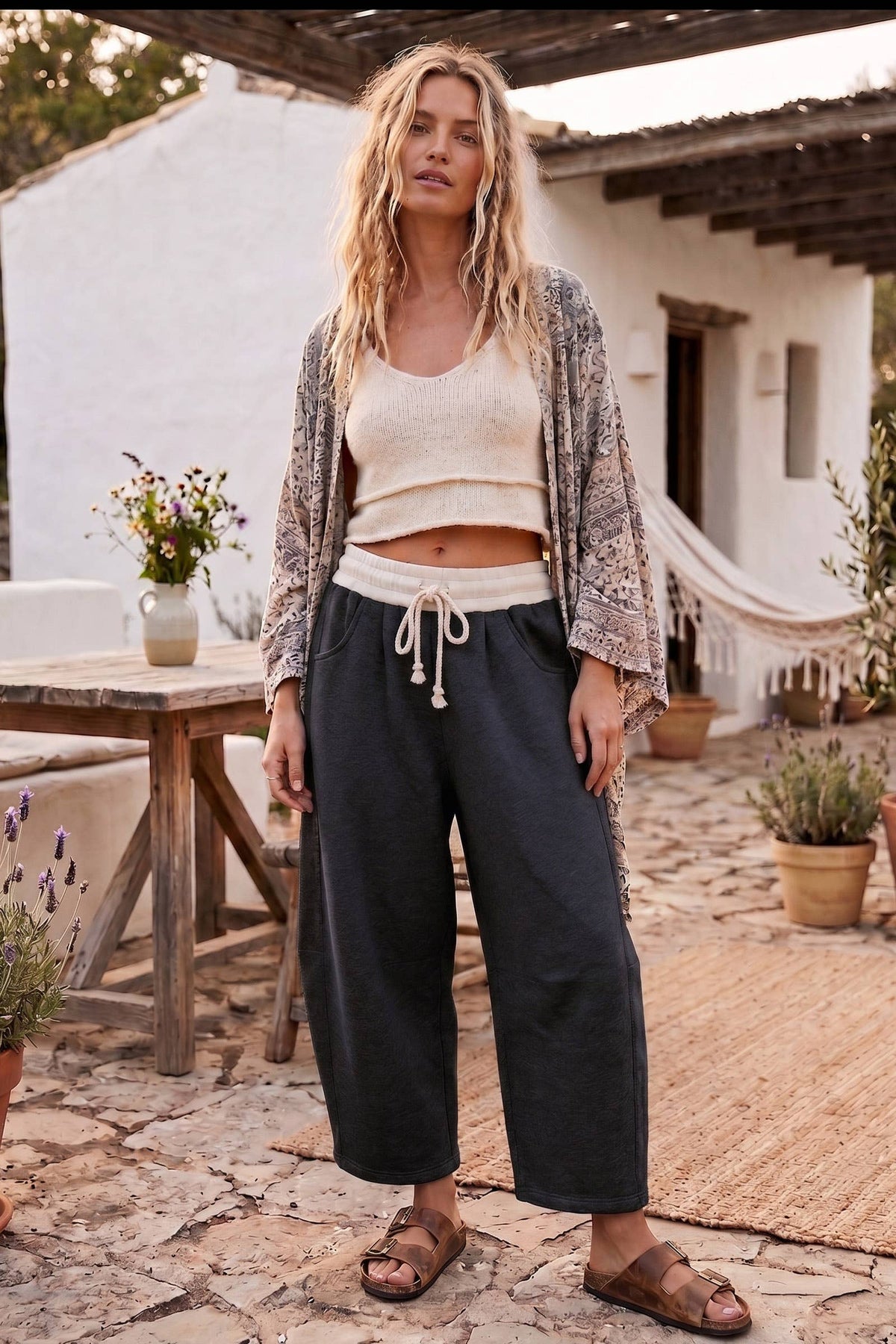 Fleece-Lined Barrel Leg Drawstring Pants